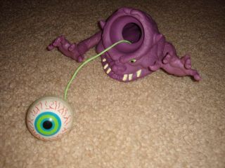 Vintage 1984 Real Ghostbusters Purple Bug Eye Ghost Monster Columbia Pictures 4