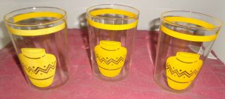Set Of 3 Vintage Small Drink Juice Glasses Mexican Scene