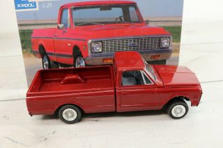 Vintage 1972 Chevy Truck Fleetside 1:25 Model Car Kit Junkyard Needs Finishing