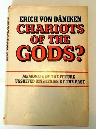 Chariots Of The Gods,  Erich Von Daniken.  1969,  1st.  Ed (us) Hc/dj Collectible