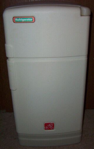 Vintage Step 2 Toddler Child Size Kitchen Fridge Refrigerator