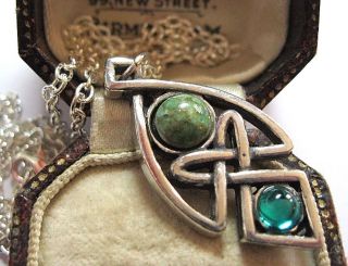 Vintage Design Miracle Jewellery Celtic Love Knot Iona Glass Pendant Necklace