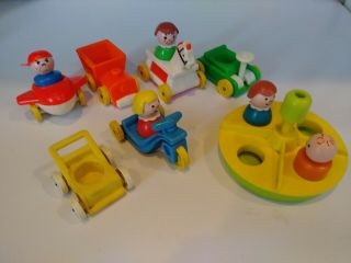 Fisher - Price Little People Merry Go Round,  6 Riding Toys,  And 5 Kids Vintage