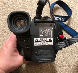 SONY Handycam CCD - TR400 Hi8 Video Camera Recorder Camcorder Vintage 5