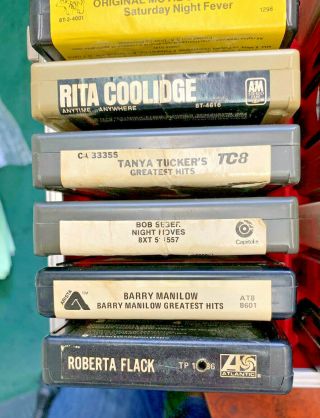 WOW 24 VINTAGE 8 TRACK TAPES & CARRYING CASE \ ELVIS/BEEGEES/EAGLES ETC 7