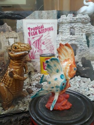 Vintage Old Aquarium Fishbowl Fish Tank Ceramic Batfish