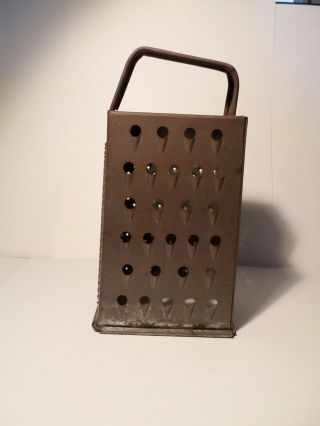 Vintage Bromwell Small Metal Grater 419 5 1/2 " Tall