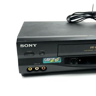Sony Hi - Fi Stereo VCR VHS Player Model SLV - N55 W/ AV Cables & Blank Tape 2