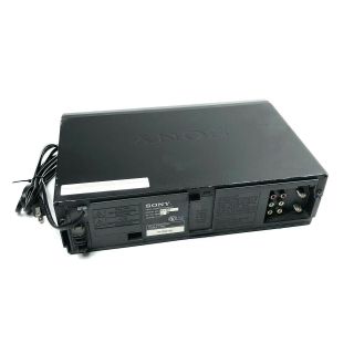 Sony Hi - Fi Stereo VCR VHS Player Model SLV - N55 W/ AV Cables & Blank Tape 6
