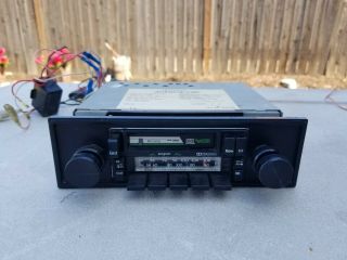 Vintage Audiovox Hi - Comp Car Stereo Am/fm Radio Dash Cassette Hcc - 565