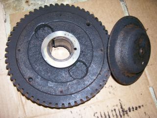 VINTAGE MASSEY HARRIS 33 TRACTOR - ENGINE GOVERNOR PLATE & GEAR ASSY - 1955 2