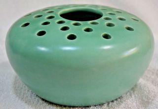 Large VINTAGE GREEN Y FLOWER FROG - CALIFORNIA POTTERY (053) 2