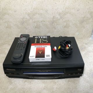 Panasonic Pv - V4520 Vhs Vcr 4 - Head Hi - Fi Stereo With Remote,  Rca Cables,  Vhs Tape