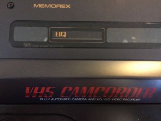 Vintage Memorex SM - 1000 VHS Camcorder in Hard Plastic Case with Extra Battery 4