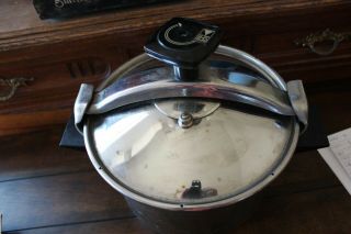 Vintage WEAR - EVER Chicken Bucket Low Pressure Fryer 6 Qt S18 4