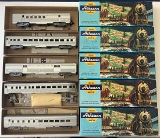 Vintage 1970s Athearn Ho Scale Nyc Passenger Car Set Of 5,
