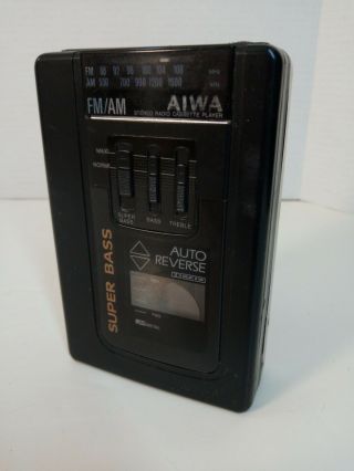 Vtg Aiwa Hs - T220 Bass Cassette Player Walkman Am/fm Radio Tuner
