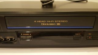 Panasonic PV - V4611 Omnivision VHS W/ 4 Head Hi - Fi Stereo - And 3