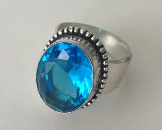 Gorgeous Vintage 1980 ' s Signed 925 Sterling Silver Blue Glass Ring Size 7.  25 2