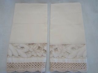 Vtg Set Of 2 Beige Crochet Floral Cut Out Window Valances French Country 2