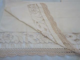Vtg Set Of 2 Beige Crochet Floral Cut Out Window Valances French Country 7