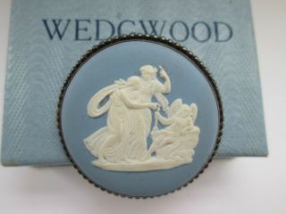Vintage Signed Wedgwood 1954 England Blue White Jasperware Cherub Brooch Pin
