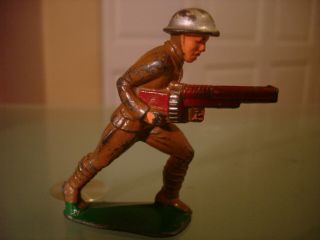 Vintage Barclay Manoil Lead Soldier Walking With Red Machine Gun