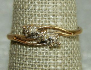 Vintage 10k Gold Ring With Diamond Chips Scrap Or Wear 764
