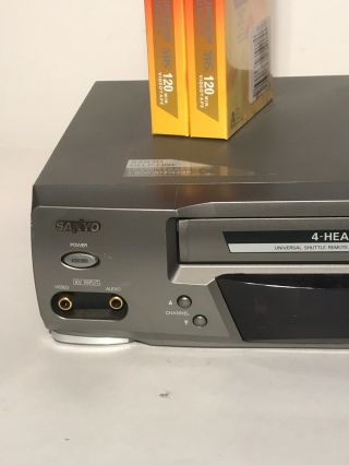 Sanyo 4 - Head VCR VHS Player Recorder VWM - 380 - No Remote - With AV Cables,  2 VHS 2