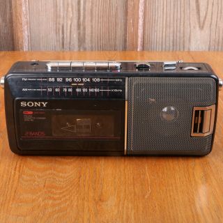 Vintage Sony Boombox Cassette Tape Player Am/fm Radio Portable Stereo Cfm140