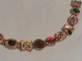 Vintage Gold Tone Bracelet With Cabochons And Faux Pearls
