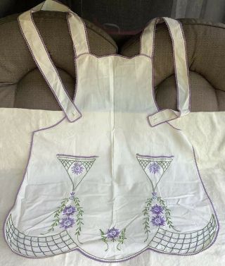 Vintage Embroidered Kitchen Apron Hand Purple Daisies Lavender Trim Linens