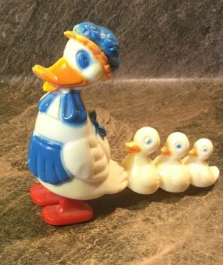 Vintage Ramp Walker Duck Family