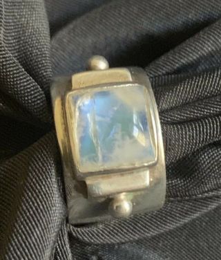 Vintage Moonstone Square Cabochon and Sterling Silver Ring Size 6.  5 5