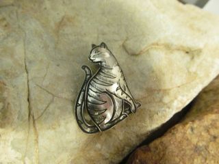 Vintage Kit Carson 925 Sterling Silver Textured Cat Kitty Pin Brooch 3.  3g