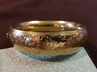 Lovely Vintage 14k Gold Filled Etched Hinged Bangle Bracelet Signed Marathon 6 "