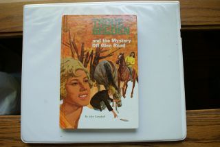 Old Vintage 1956 1970 Book Trixie Belden And The Mystery Off Glen Road - Campbell