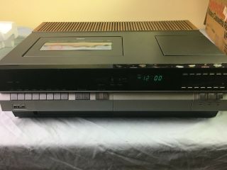 Vintage RCA SelectaVision Video Cassette Recorder VFT450 and 4