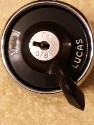 Vintage Lucas ignition and headlamp switch Lucas Model PLC6 / No key 2