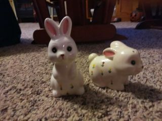 Vintage Bunny Rabbit Salt And Pepper Shakers.  Made By Lefton,  5117.