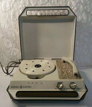 General Electric Ge Transistor Portable Record Player Turntable Mcm 16 33 45 78