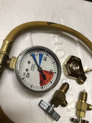 YELLOW JACKET - Vintage Manifold 3 - 1/8 - Inch Gauges with Hoses R22 3