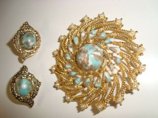 Vintage Sarah Coventry Brooch Pin Earrings Set With Faux Turquoise Faux Pearl