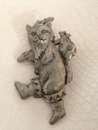 Vintage Puss In Boots Silver Metal Brooch