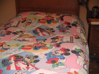 Vintage Minnie Mouse Twin Size Bed Sheet Disney Cool Minnie Retro Mod