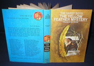 Hardy Boys The Yellow Feather Mystery No White Print On Back 1972a - 30 F.  W.  Dixon
