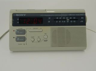Vintage Sony Dream Machine Dual Alarm Fm/am Digital Clock Radio Icf - C220w