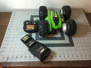Vintage Tyco Rc Rebound 7.  2 V 49 Mhz Double Sided Remote Control Car