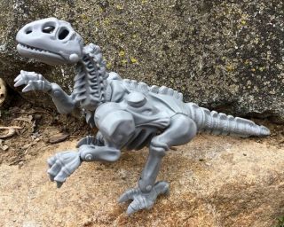 Vintage 1988 Kenner Bone Age Dynacus Raptor Dinosaur Toy (deinonychus)