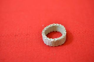 Vintage Sterling Silver Mesh Ring Linked Chain Band Sz 9.  5 Wide Weave.  925 900